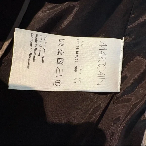 Marc Cain Elegant Black Blazer with Tie Detail US 8 - Picture 10 of 10